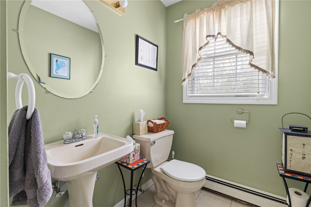 358 Shannock Road South Kingstown, RI 02879 - Photo 21 of 49