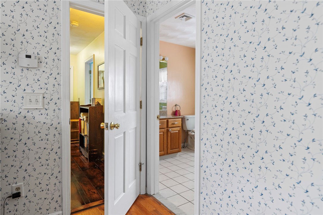 358 Shannock Road South Kingstown, RI 02879 - Photo 30 of 49