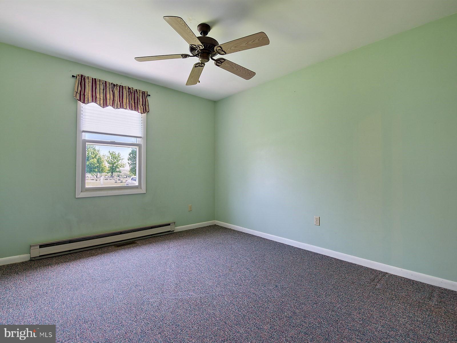 10 Wesley Road Quarryville, PA 17566 - Photo 10 of 25 an empty room with windows