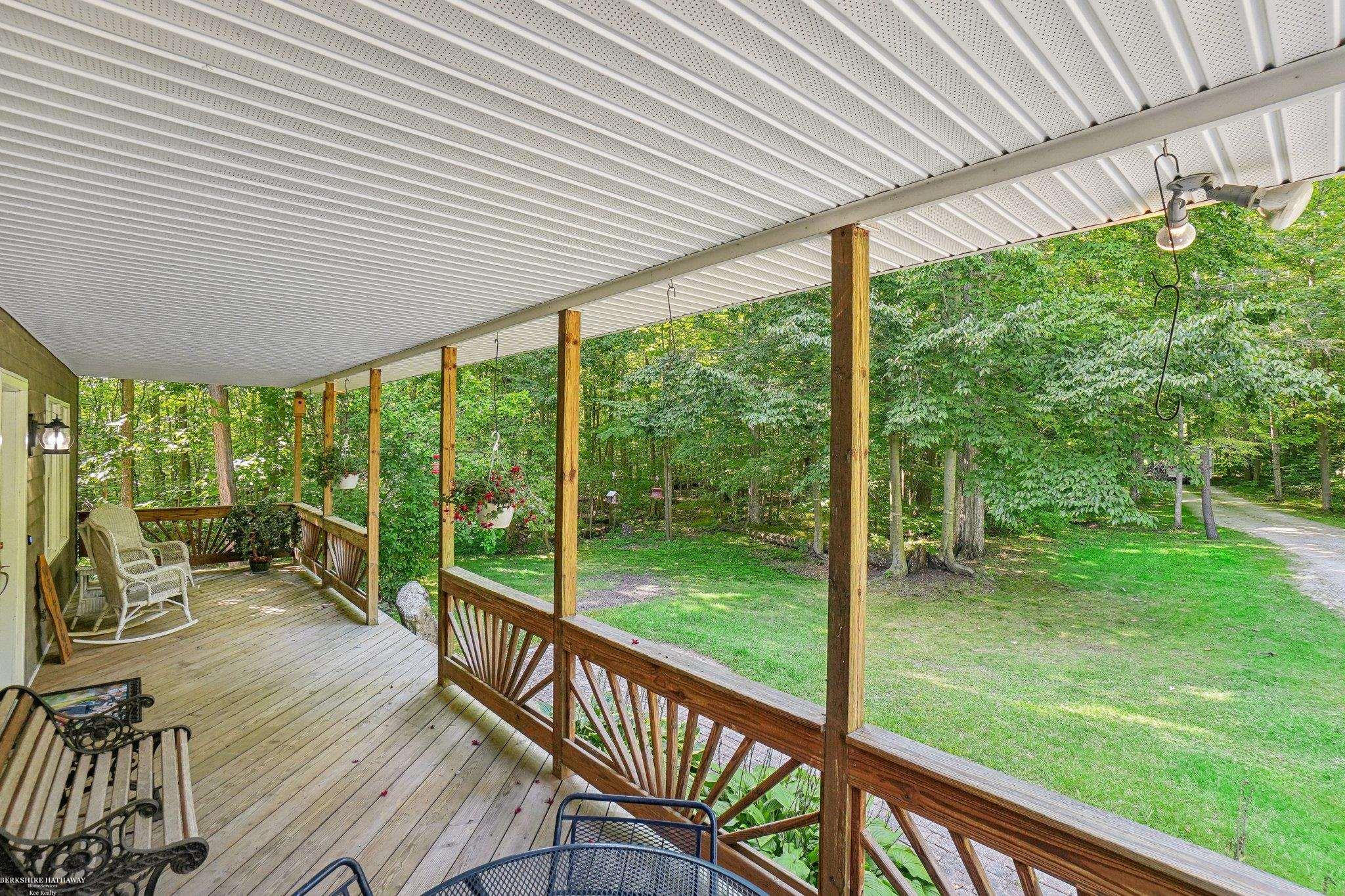 6201 Metcalf Road North Street, MI 48049 - Photo 29 of 43 50153716-be4bfb7b-09a2-43e2-8e04-ffd334cf996f.JPG