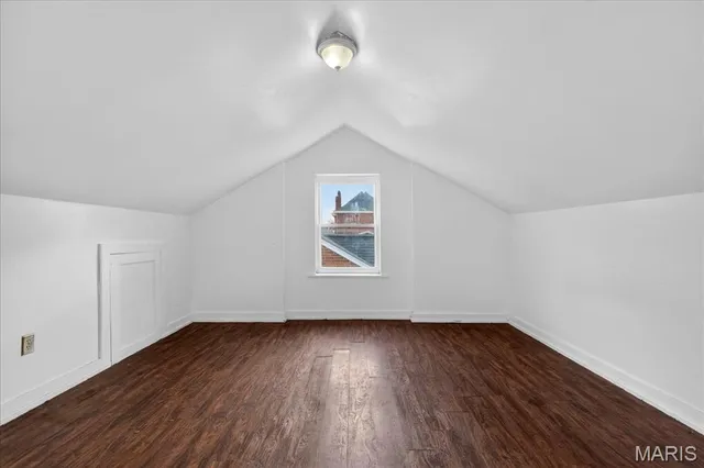 $299,900 | 625 Adams Street, St. Charles, MO 63301