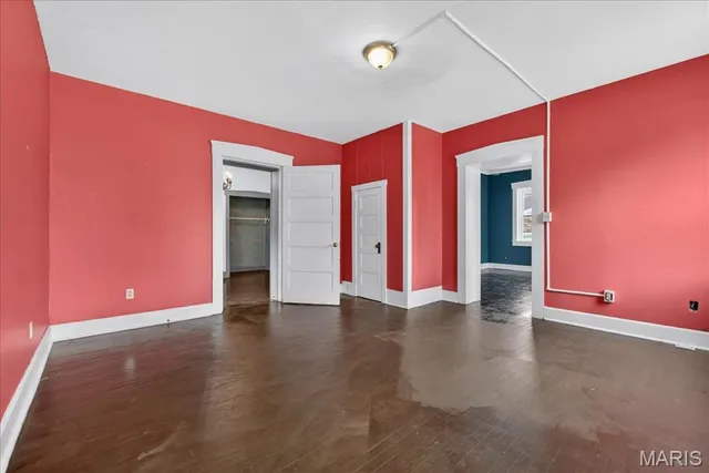 $299,900 | 625 Adams Street, St. Charles, MO 63301