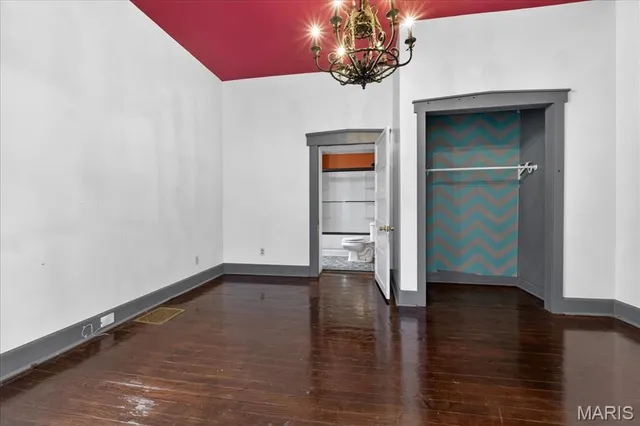 $299,900 | 625 Adams Street, St. Charles, MO 63301