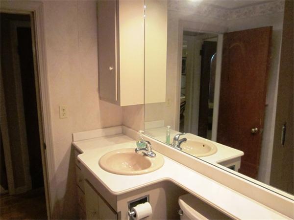 33 Knowles Road Worcester, MA 01602 - Photo 15 of 30 Gallery Image 15