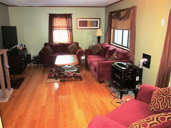 33 Knowles Road Worcester, MA 01602 - Photo 9 of 30 Gallery Image 9