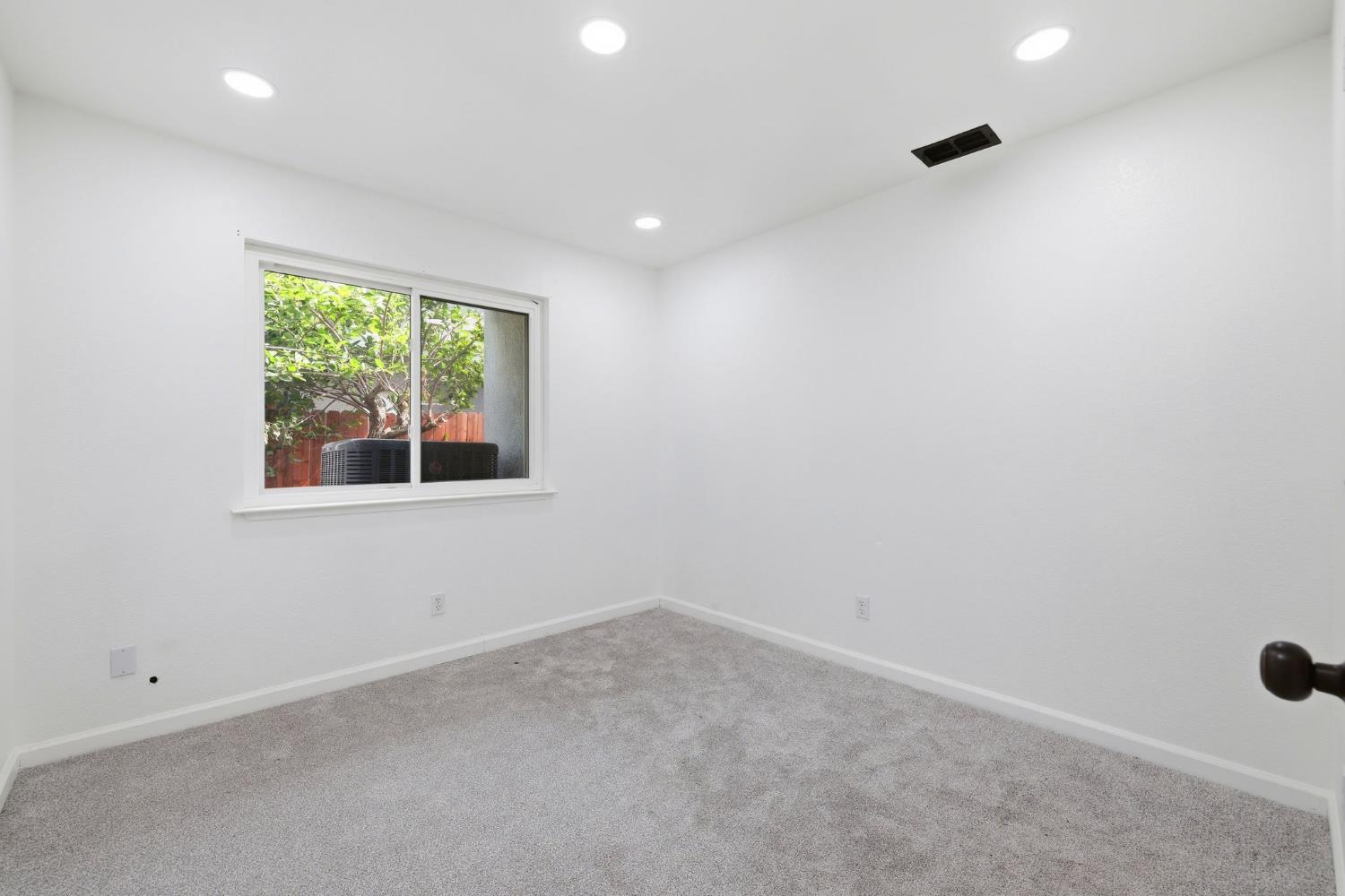 8304 Story Ridge Way Antelope, CA 95843 - Photo 27 of 61 Gallery Image 27