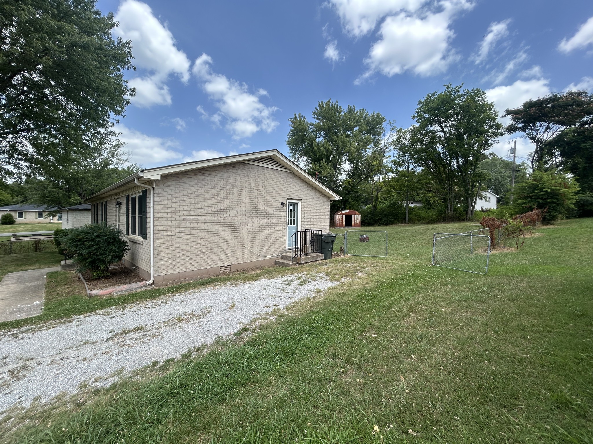 808 Goldcrest Drive Springfield, TN 37172 - Photo 18 of 26 Gallery Image 18