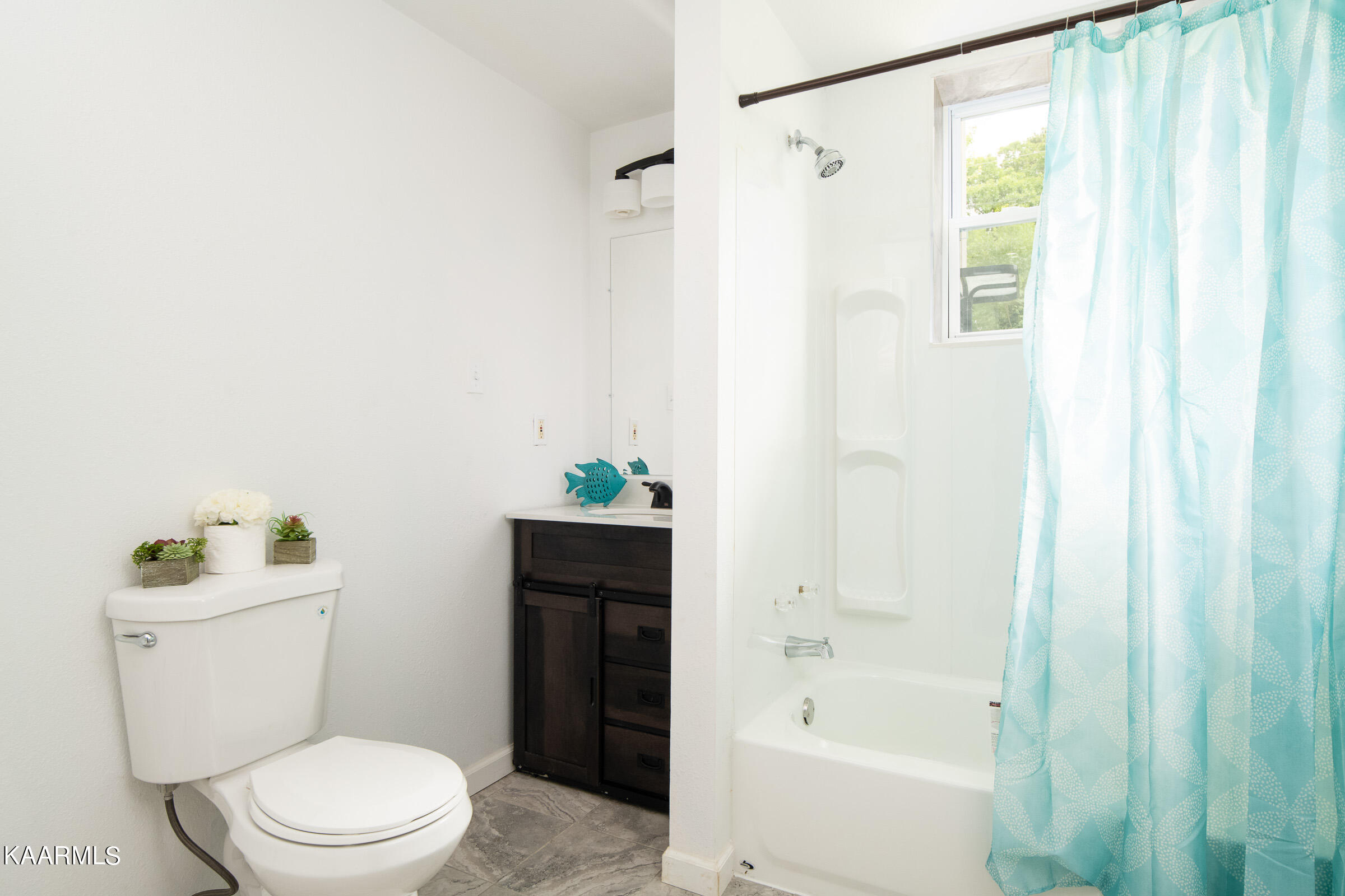 2407 Big Springs Road Maryville, TN 37801 - Photo 18 of 26 JBP_BigSprings2407_Print-21