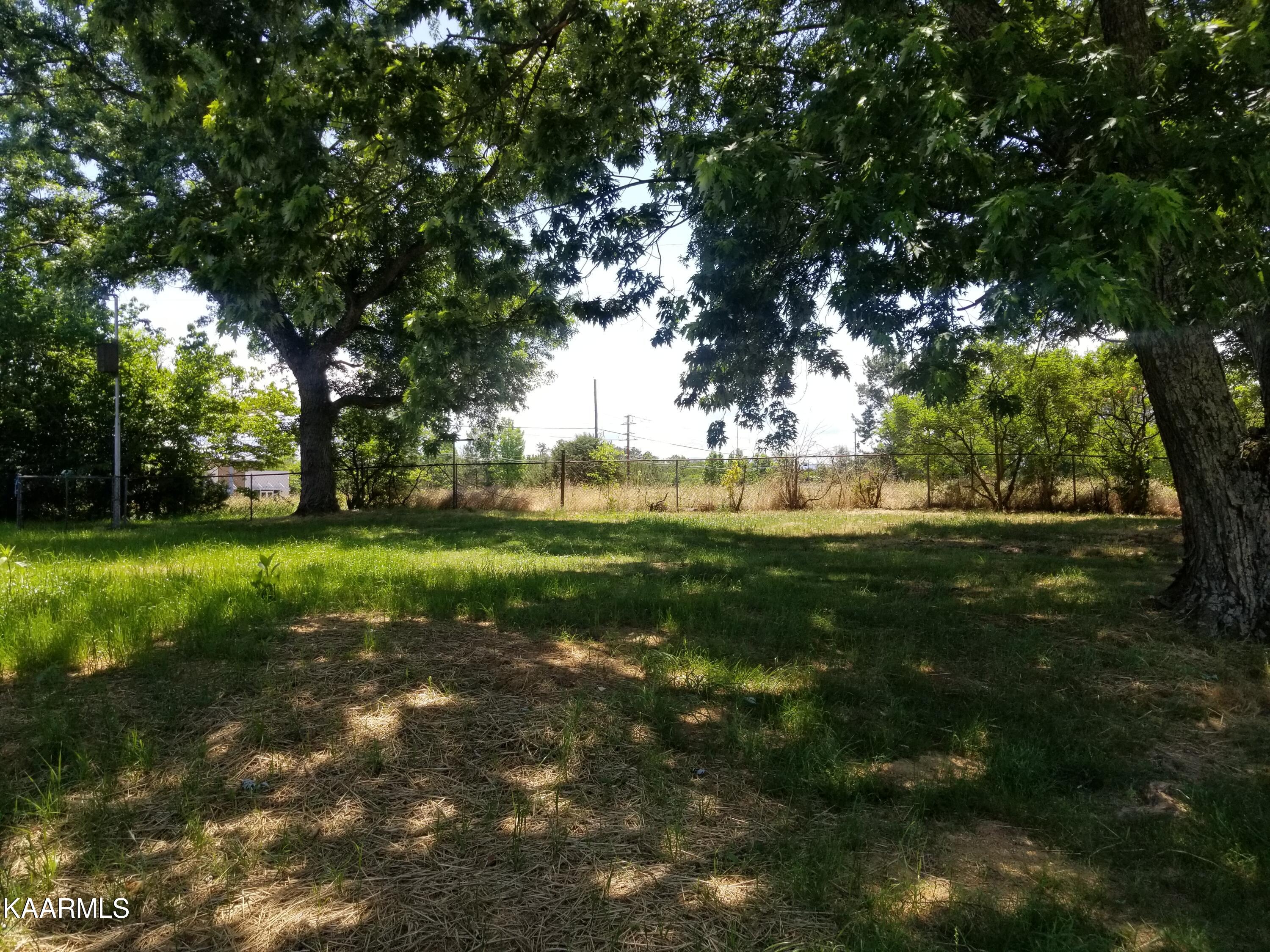 2407 Big Springs Road Maryville, TN 37801 - Photo 8 of 26 20230530_125114