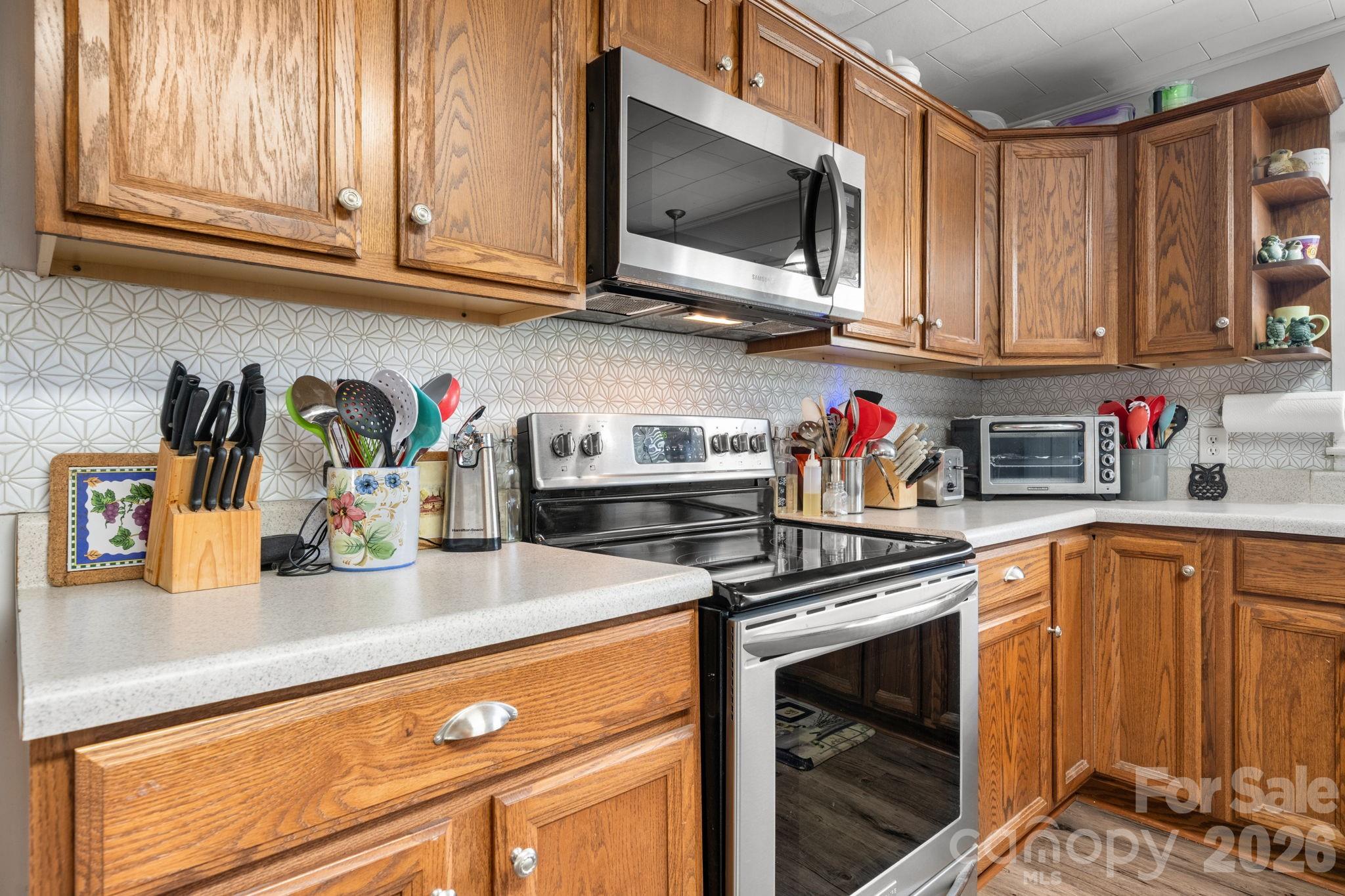 116 Hauss Ridge Road Southeast Valdese, NC 28690 - Photo 11 of 41 Gallery Image 11
