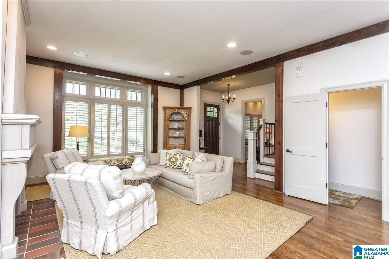 1758 Huntington Road Birmingham, AL 35209 - Photo 11 of 50
