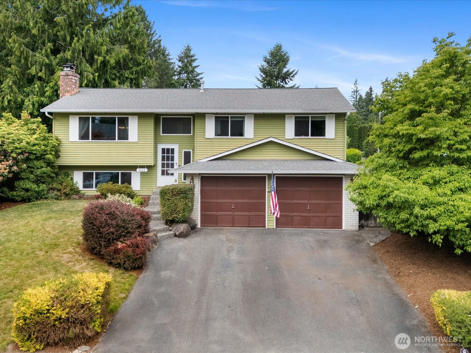 2613 172nd Place Southeast Bothell, WA 98012 - Photo 1 of 37 Gallery Image 1