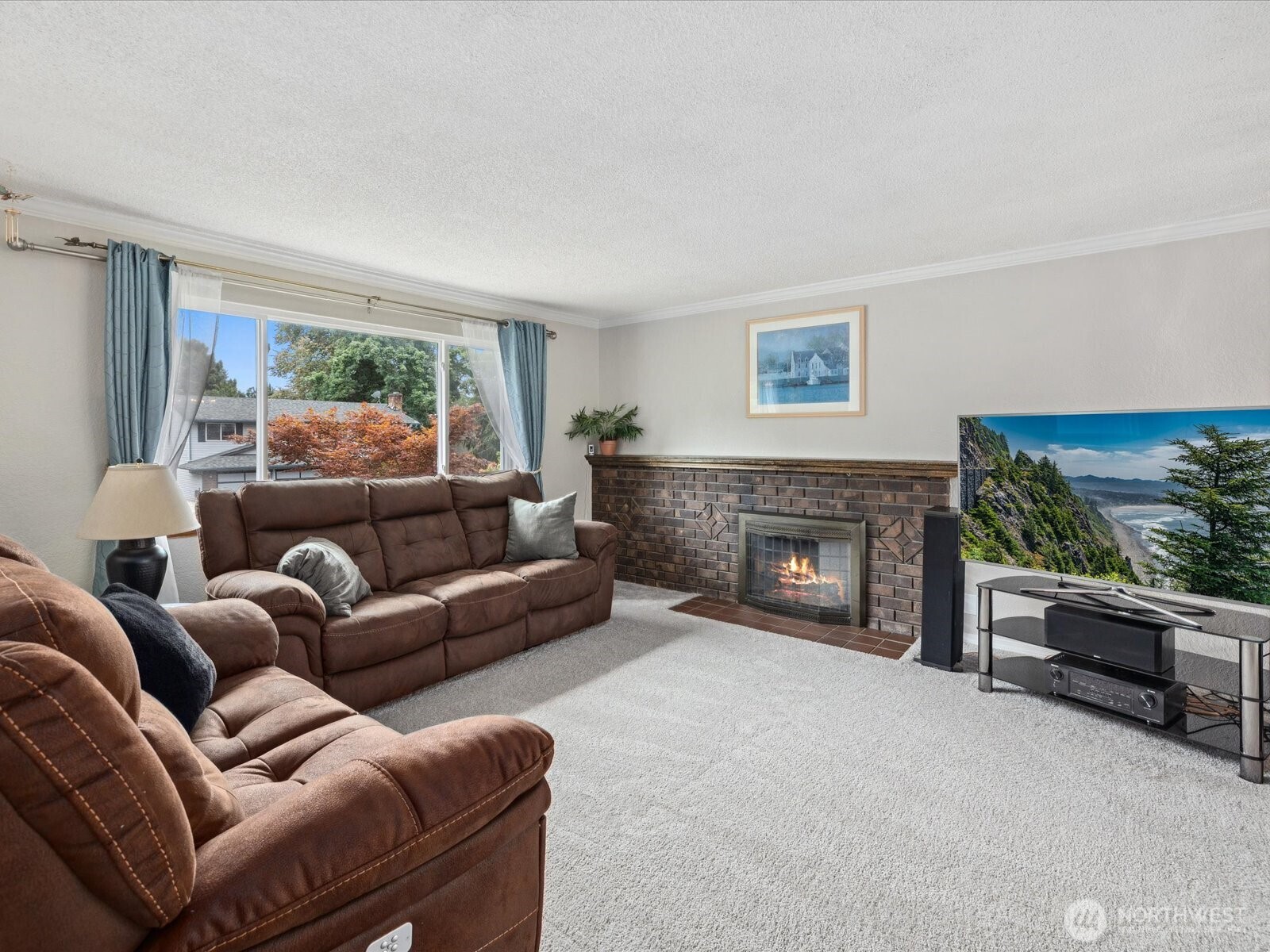 2613 172nd Place Southeast Bothell, WA 98012 - Photo 2 of 37 Gallery Image 2