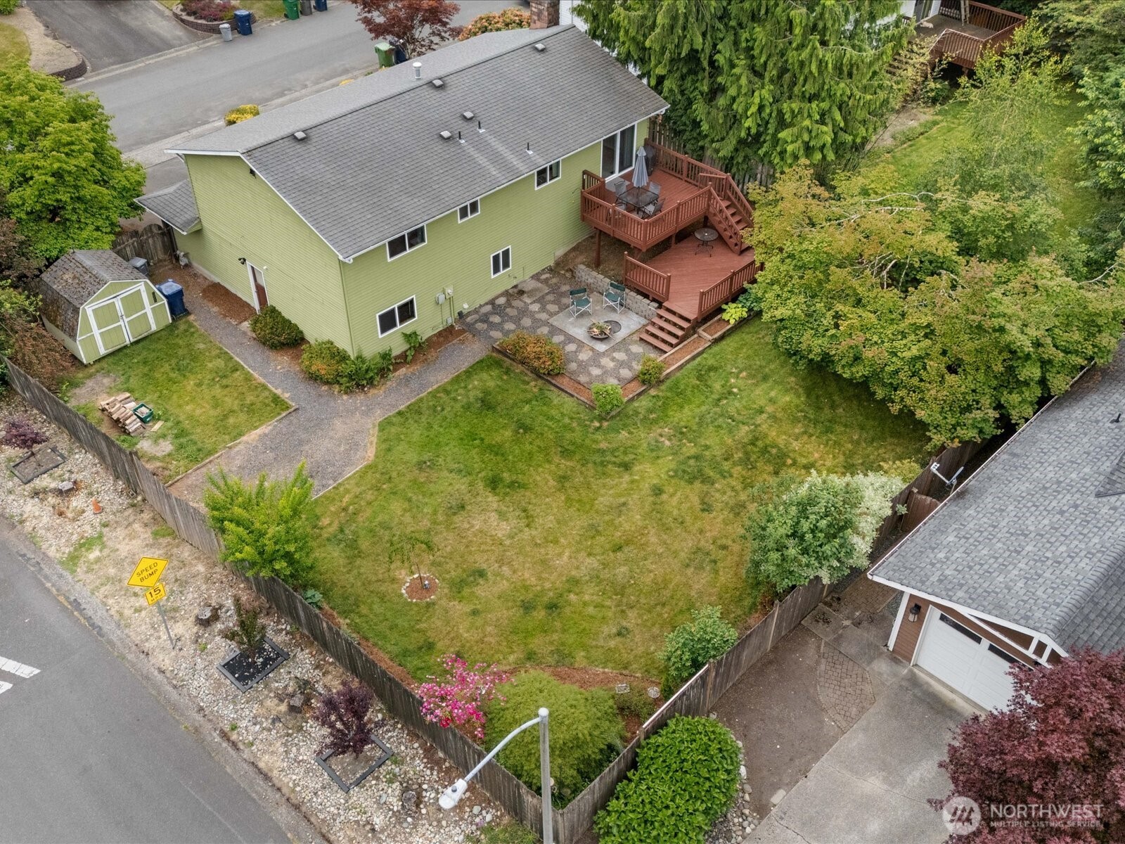 2613 172nd Place Southeast Bothell, WA 98012 - Photo 33 of 37 Gallery Image 33