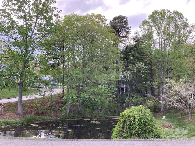 $305,000 | 23 Hollybrook Drive, Asheville, NC 28803