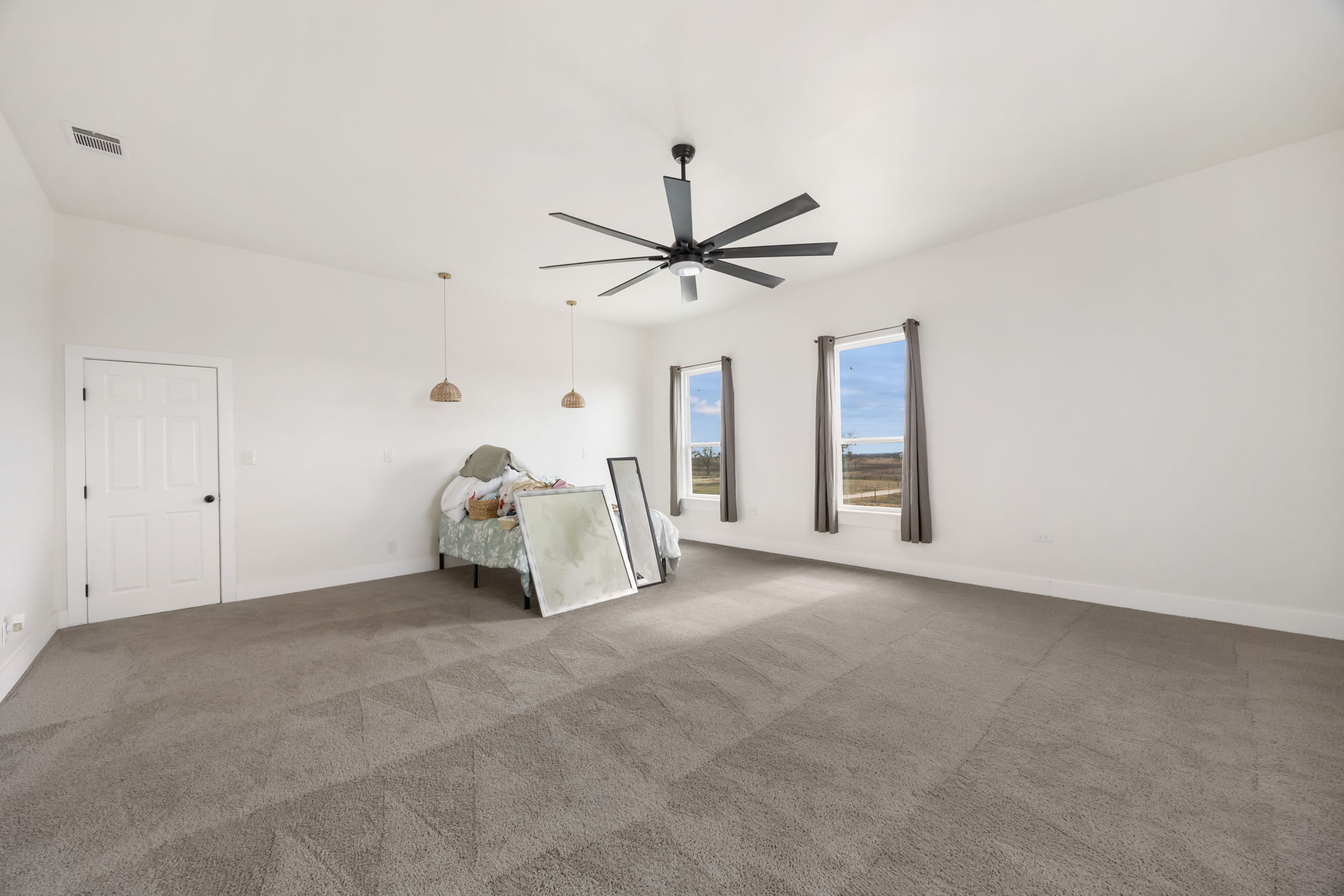 835 County Road 304 East Jarrell, TX 76537 - Photo 28 of 38