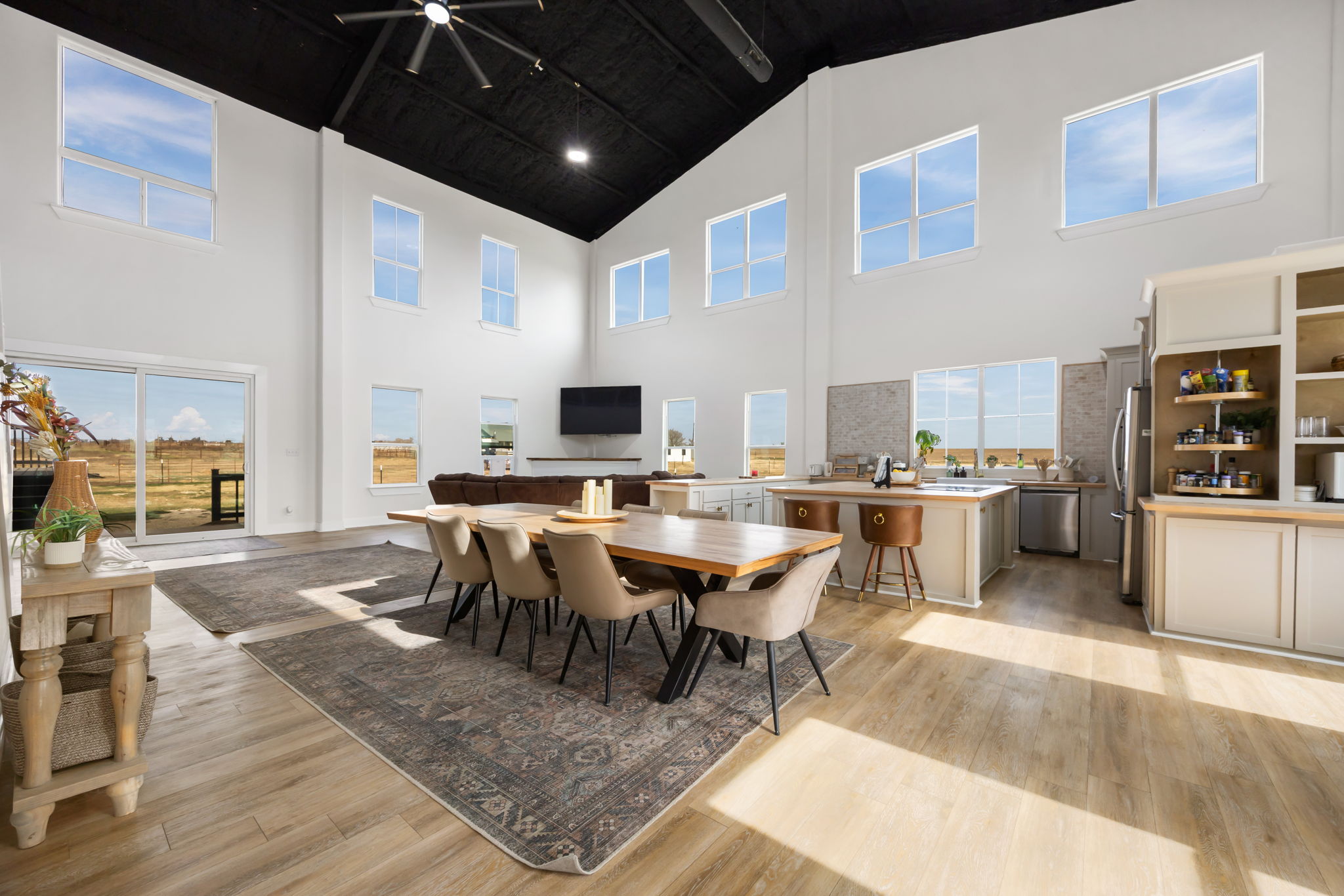 835 County Road 304 East Jarrell, TX 76537 - Photo 33 of 38