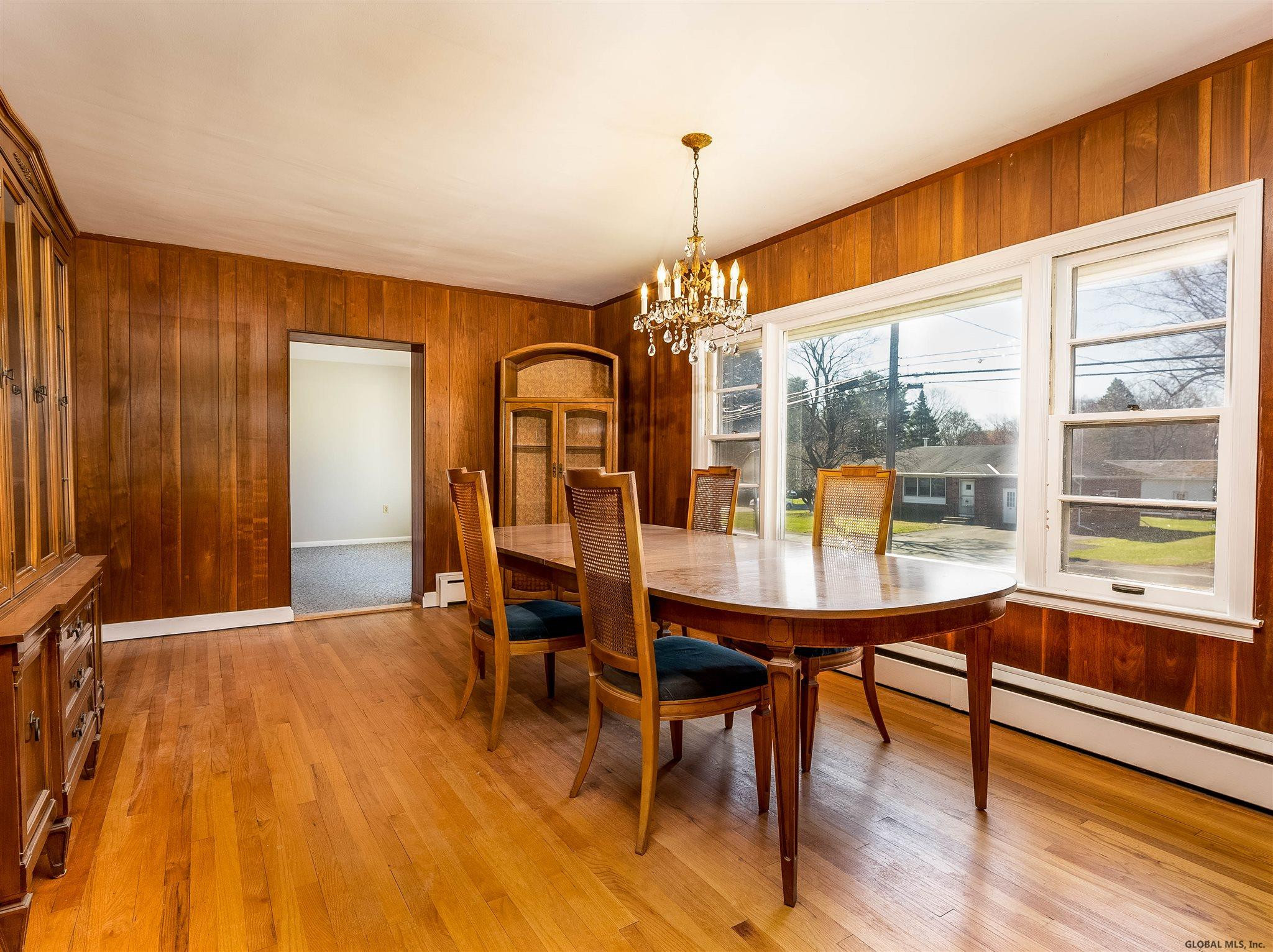 46 Latham Ridge Road Colonie, NY 12110 - Photo 2 of 33 Photo 2