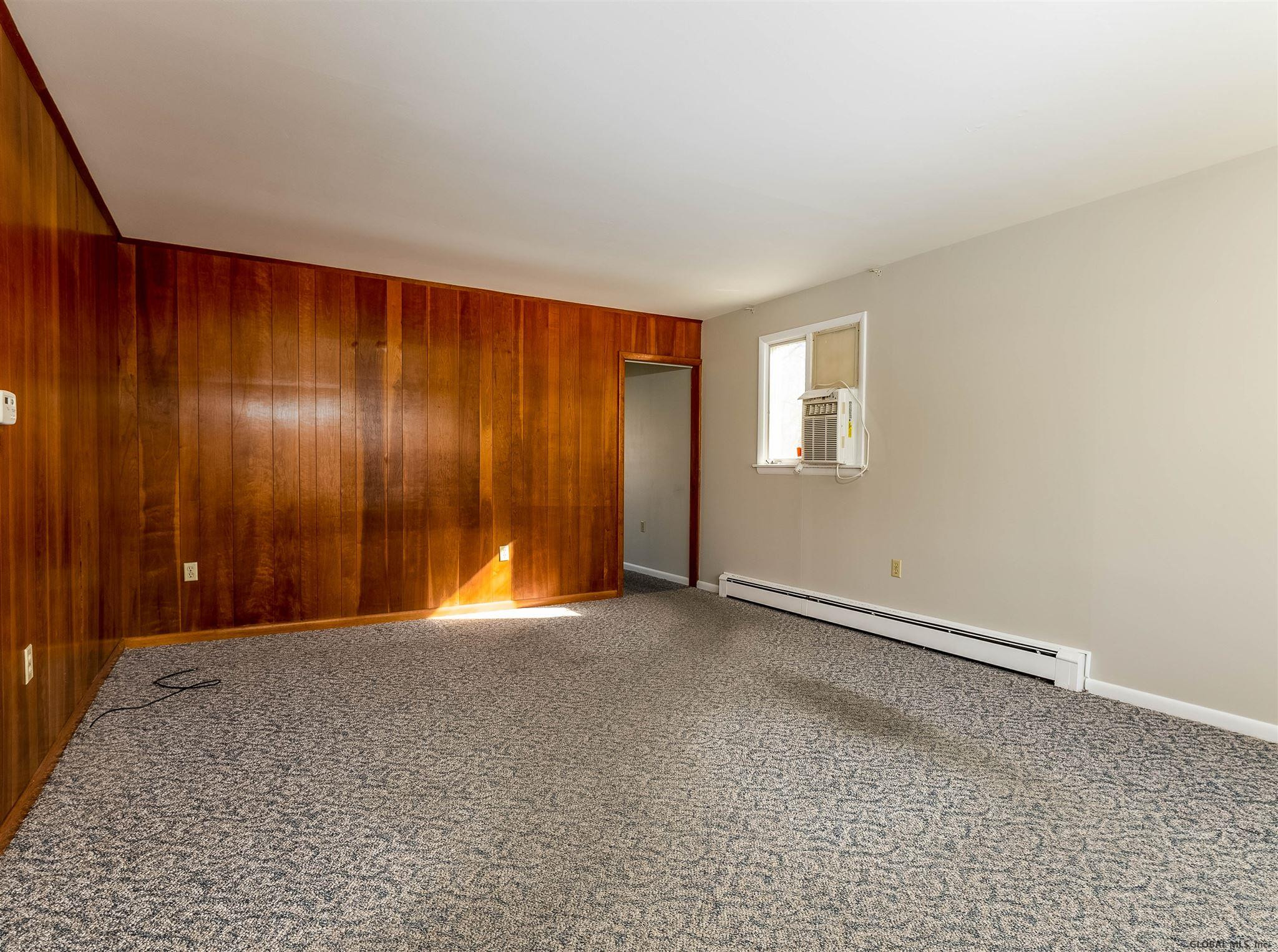 46 Latham Ridge Road Colonie, NY 12110 - Photo 8 of 33 Photo 8