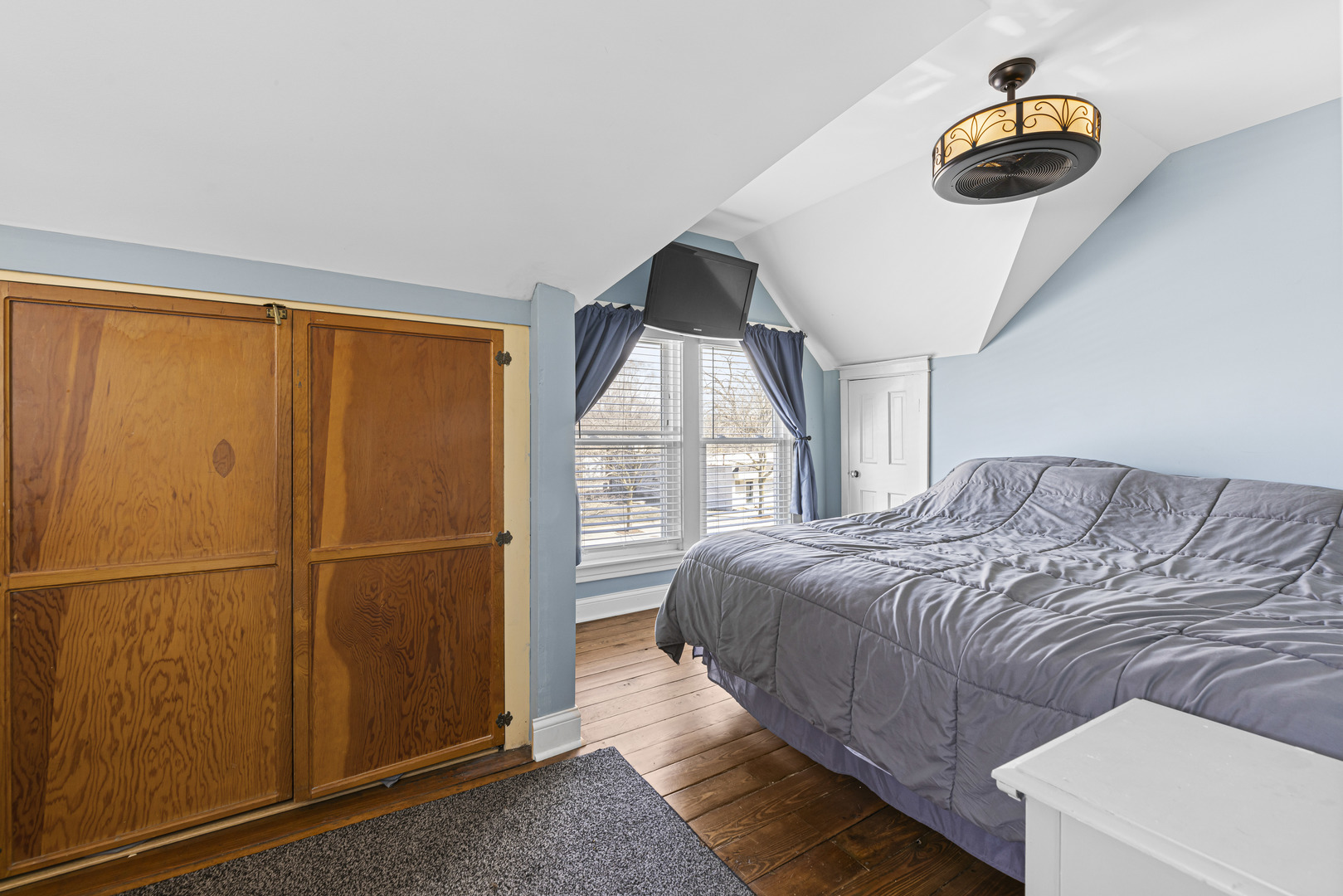 1735 Ridge Road Homewood, IL 60430 - Photo 14 of 29 Gallery Image 14