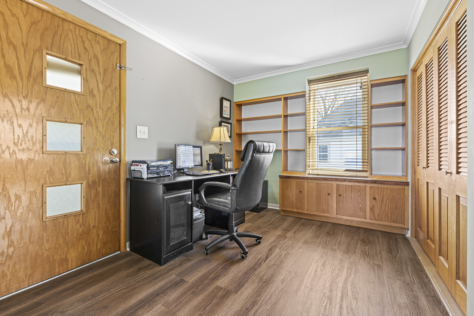 1735 Ridge Road Homewood, IL 60430 - Photo 5 of 29 Gallery Image 5