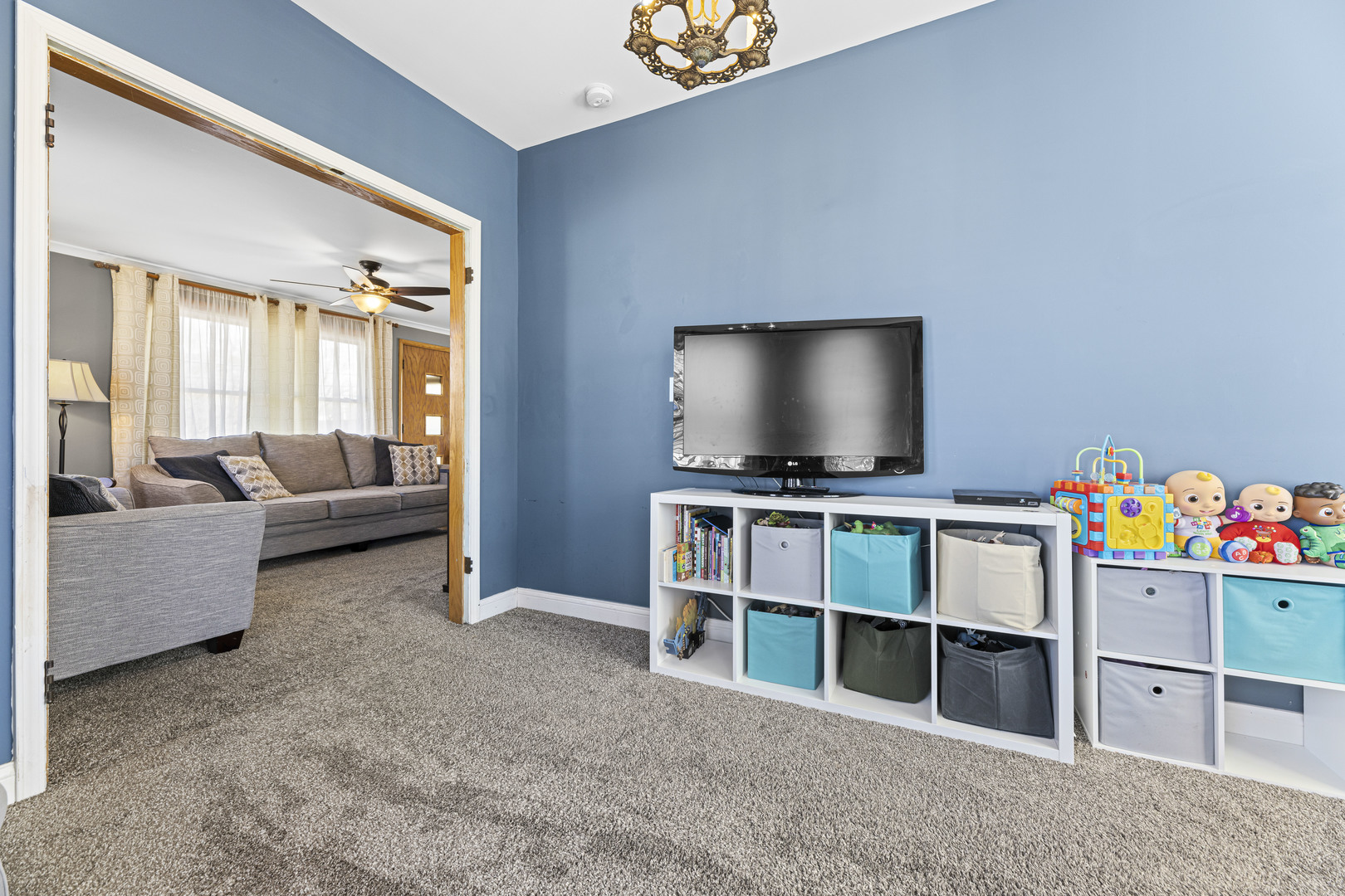 1735 Ridge Road Homewood, IL 60430 - Photo 10 of 29 Gallery Image 10