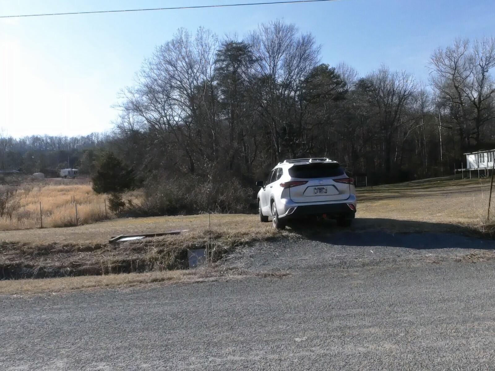 663 Fitch Road Ten Mile, TN 37880 - Photo 5 of 15 Gallery Image 5