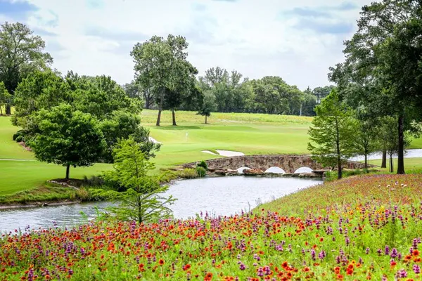 $885,000 | 109 Mallard Lane, Unit 28, Columbus, TX 78934