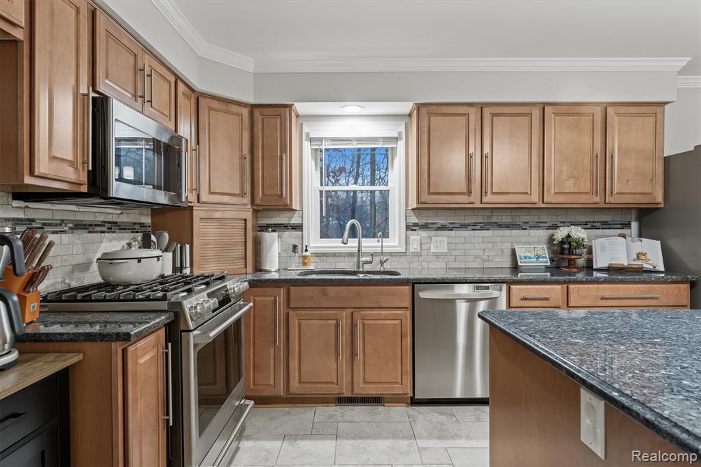 8301 Hyne Road Brighton, MI 48114 - Photo 21 of 76 Gallery Image 21
