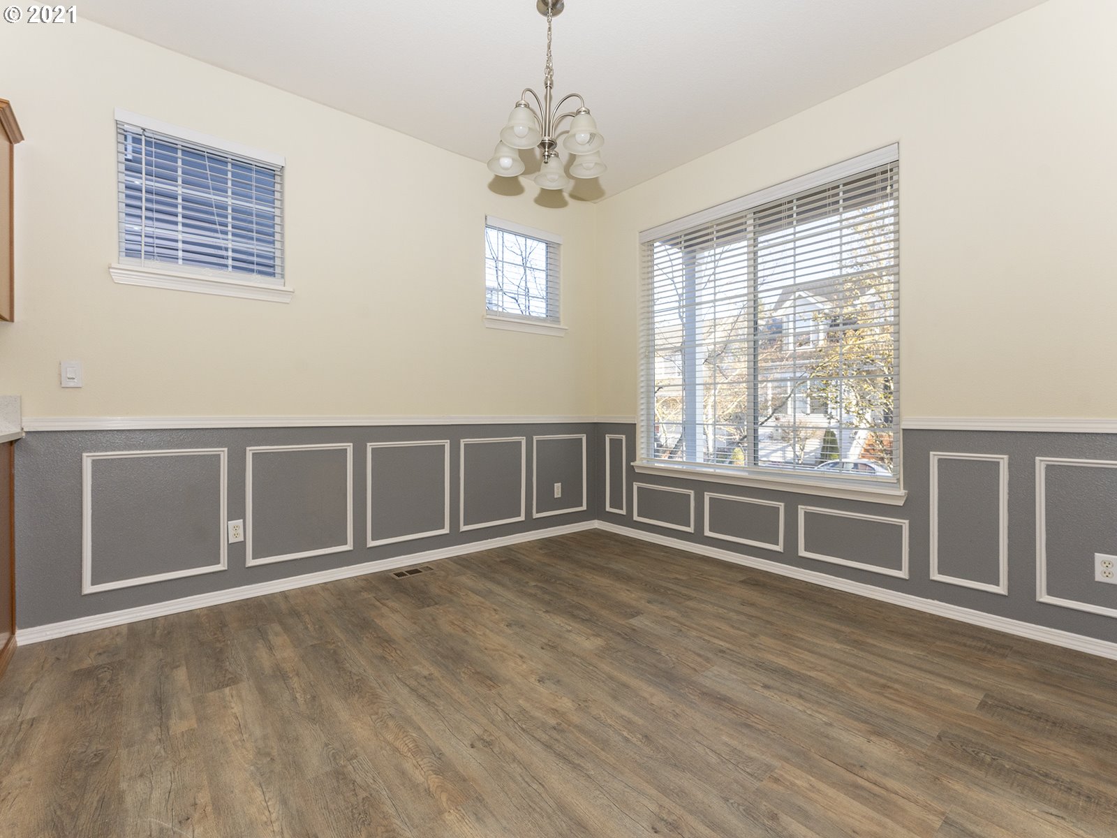 10854 Southwest Washington Street Portland, OR 97225 - Photo 13 of 29 Gallery Image 13