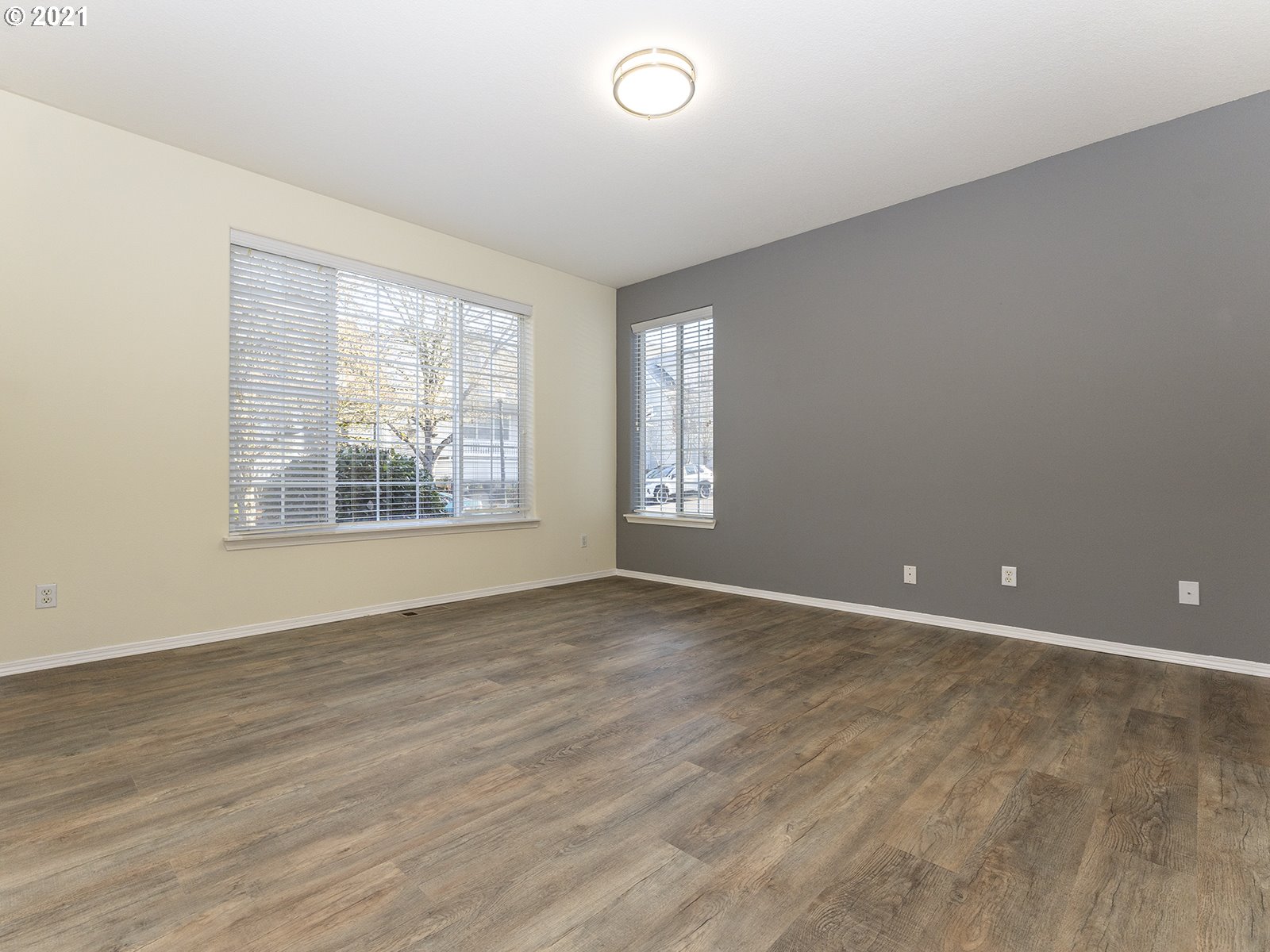 10854 Southwest Washington Street Portland, OR 97225 - Photo 15 of 29 Gallery Image 15