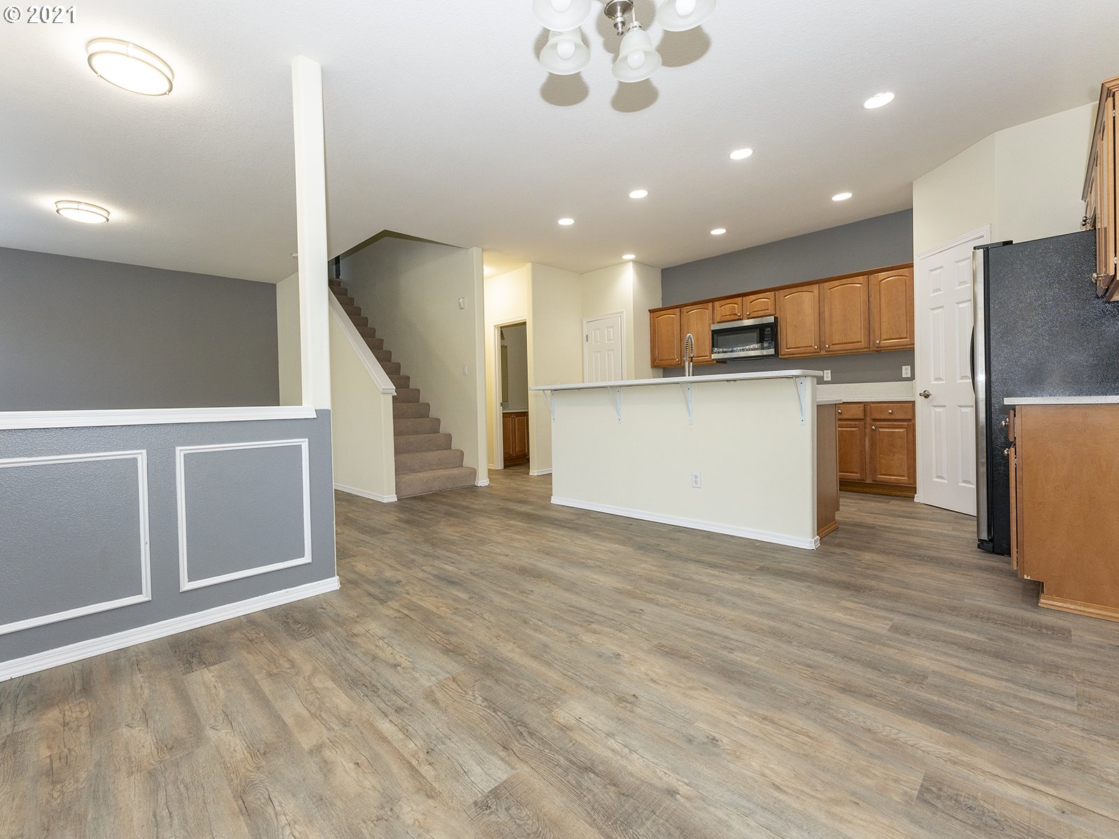 10854 Southwest Washington Street Portland, OR 97225 - Photo 10 of 29 Gallery Image 10
