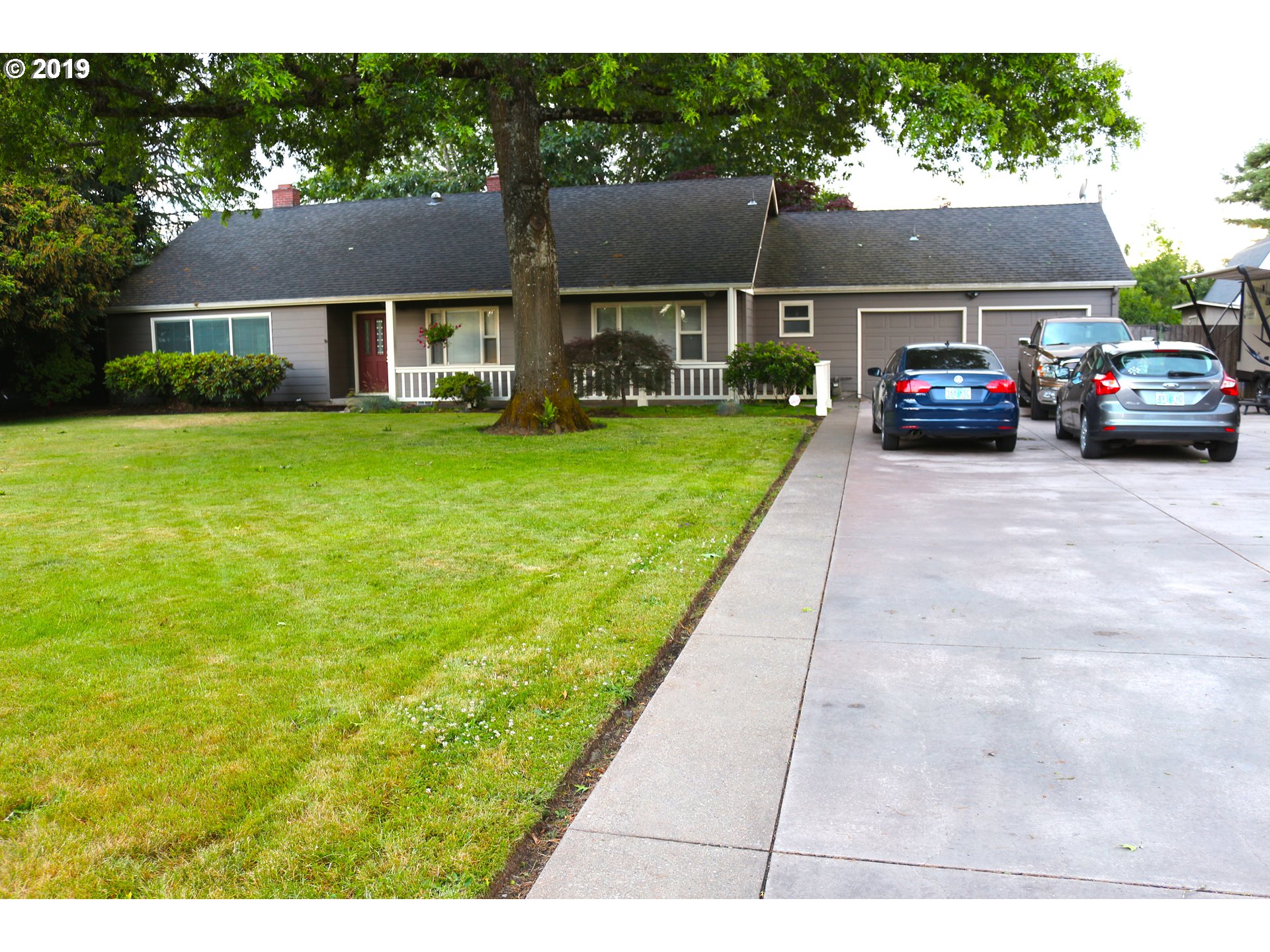 2720 Game Farm Road Springfield, OR 97477 - Photo 1 of 27 Gallery Image 1