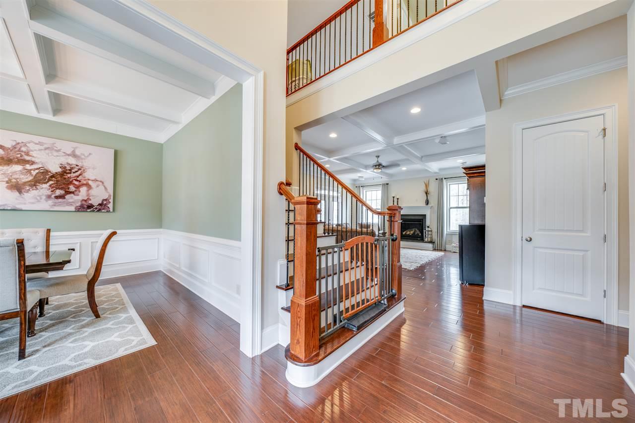 2212 Big Lake Court Raleigh, NC 27607 - Photo 4 of 30 Gallery Image 4