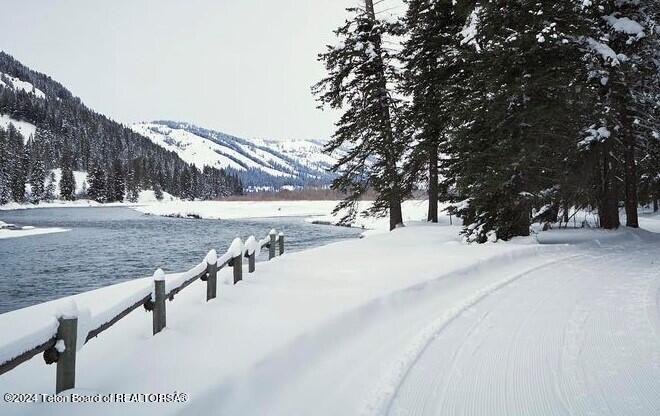 15630 Wagon Road Jackson, WY 83001 - Photo 13 of 15 nordic track along Snake River