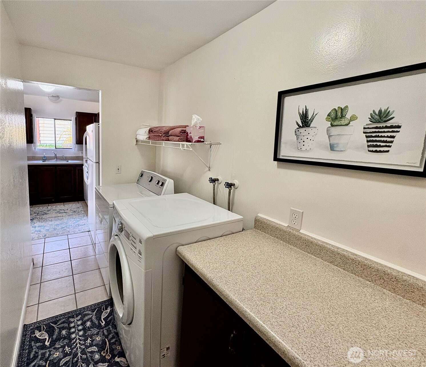 4407 Thackeray Place Northeast Seattle, WA 98105 - Photo 13 of 30