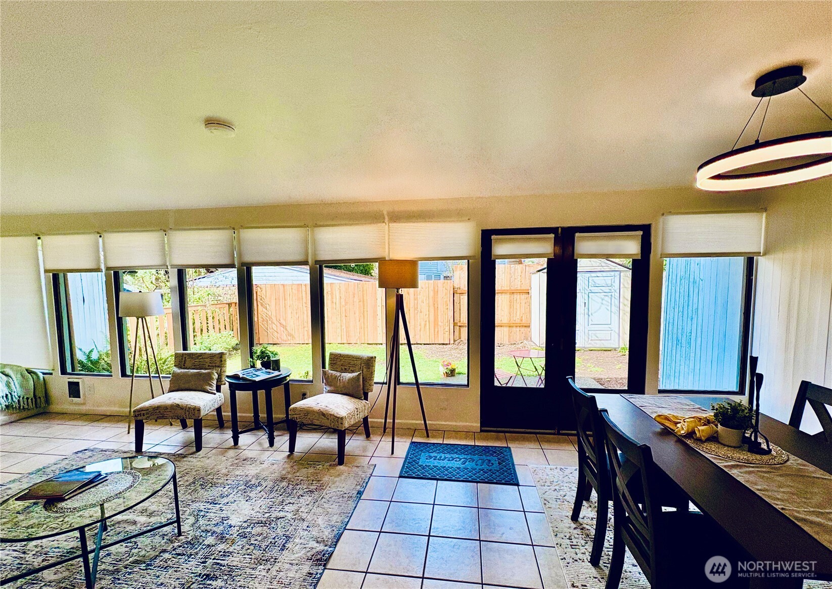 4407 Thackeray Place Northeast Seattle, WA 98105 - Photo 5 of 30