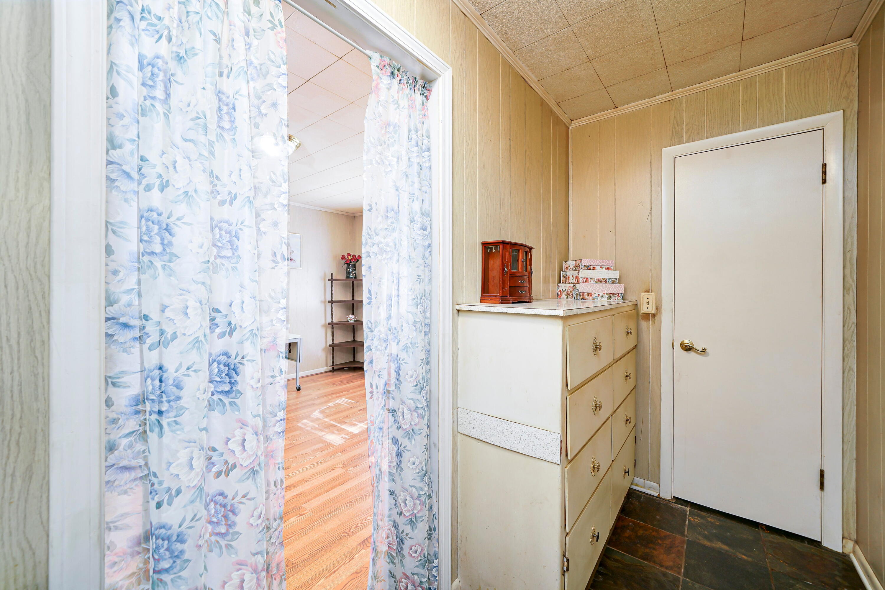 2836 Cornelia Road Augusta, GA 30906 - Photo 16 of 25 primary bedroom closet