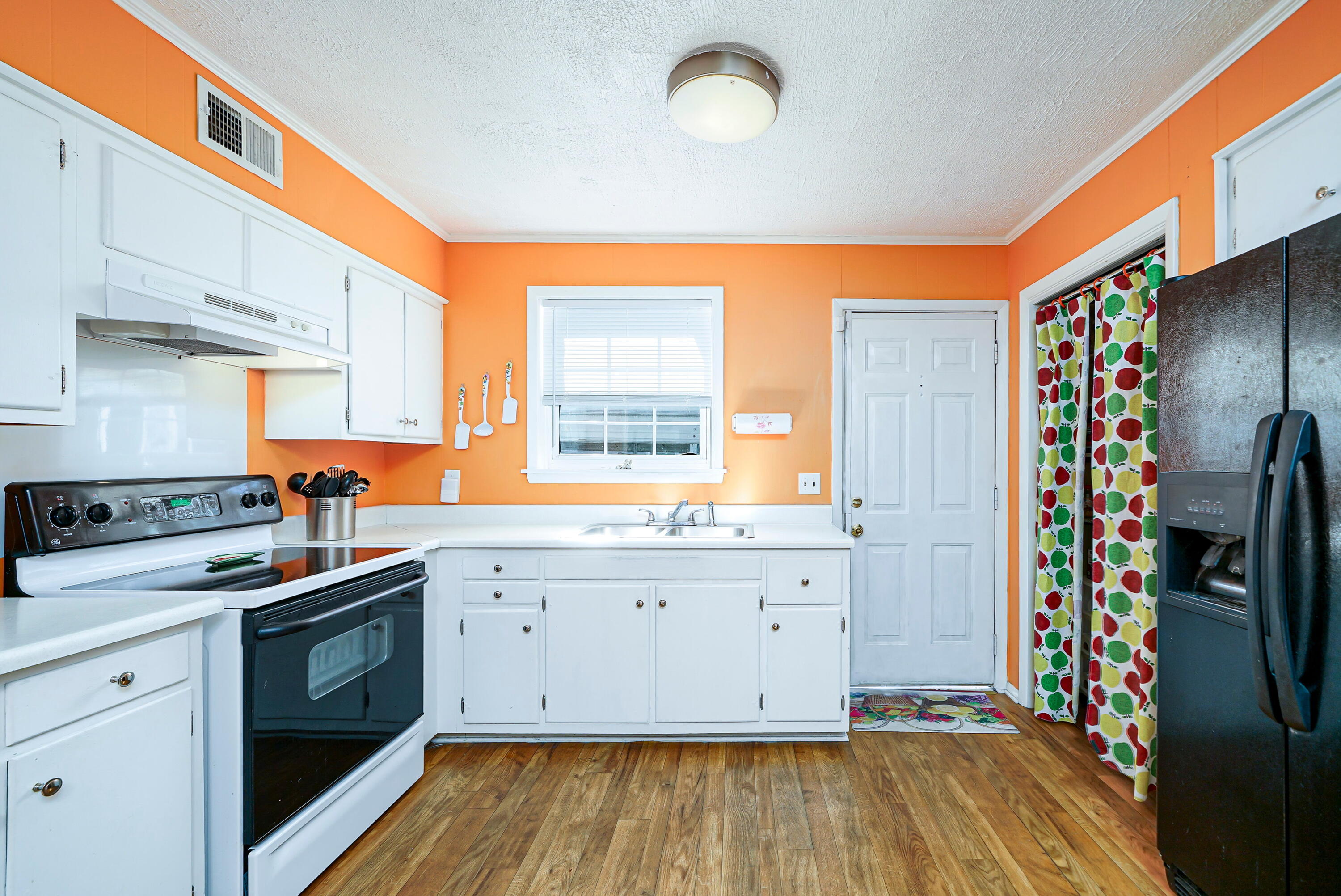 2836 Cornelia Road Augusta, GA 30906 - Photo 6 of 25 kitchen