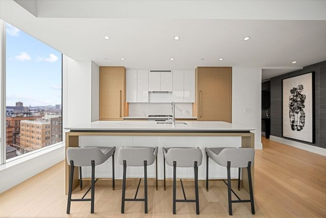 $2,370,000 | 380 Harrison Avenue, Unit 1108, Boston, MA 02118