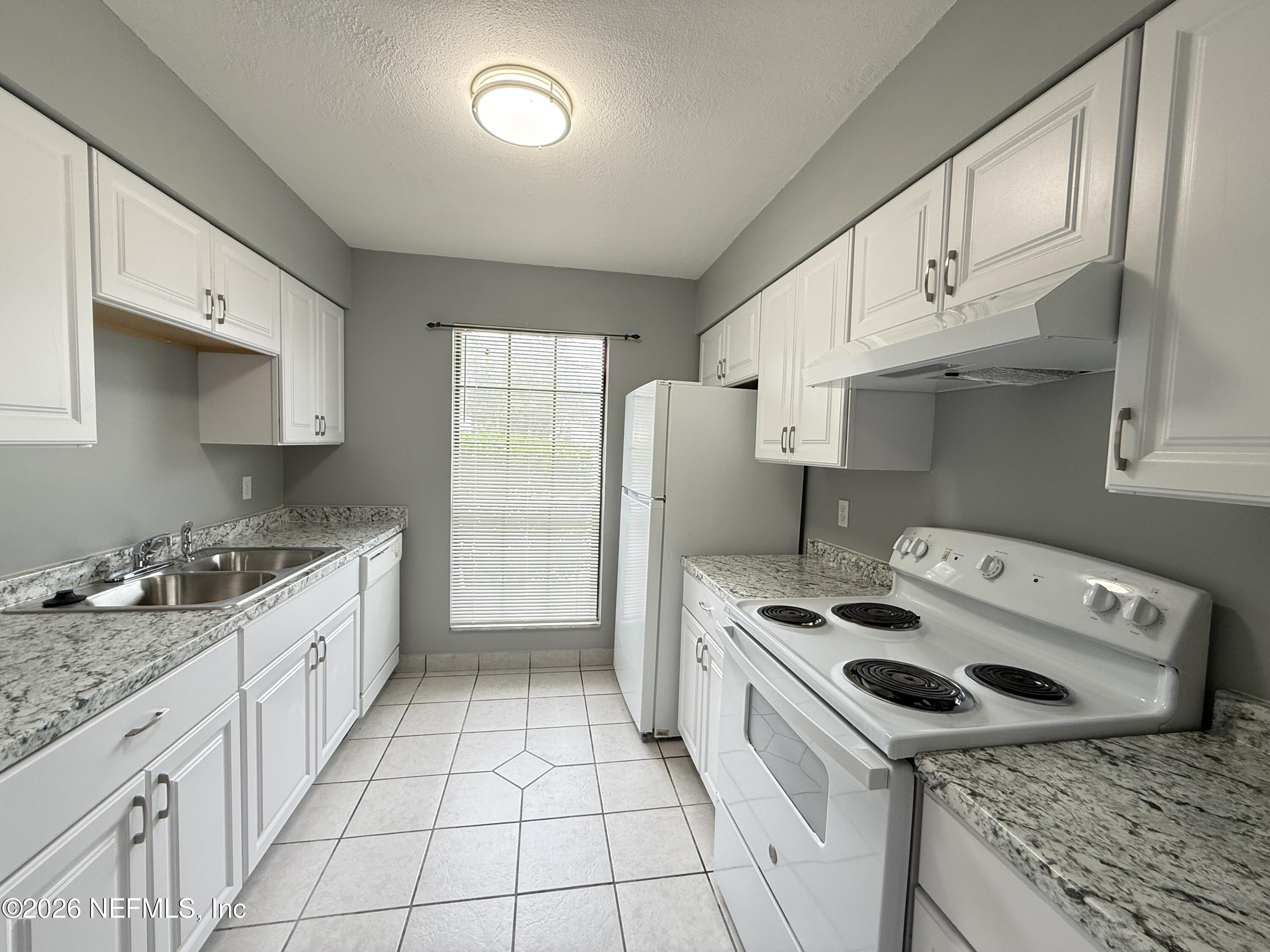 6024 Duclay Road Jacksonville, FL 32244 - Photo 6 of 17 IMG_1008