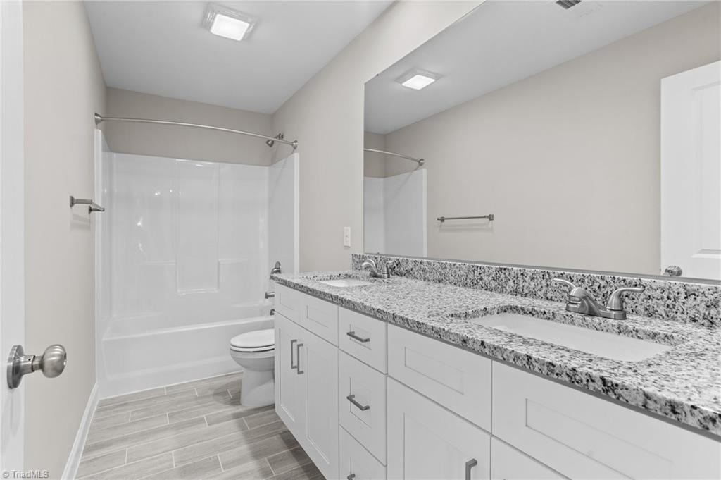 2810 Roland Road Greensboro, NC 27407 - Photo 34 of 39 Gallery Image 34