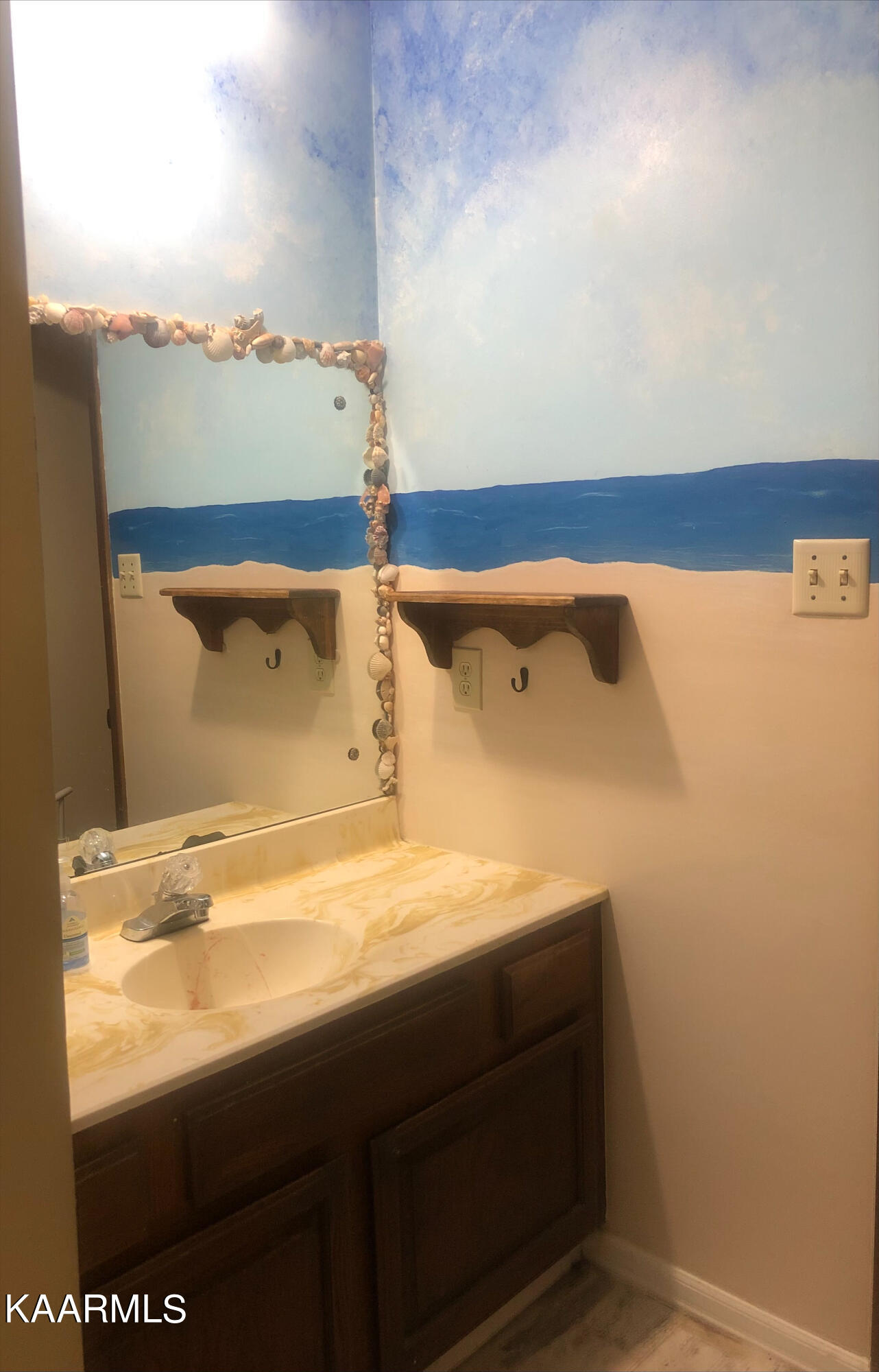 200 Brooksview Road Lenoir City, TN 37772 - Photo 16 of 25 Bathroom