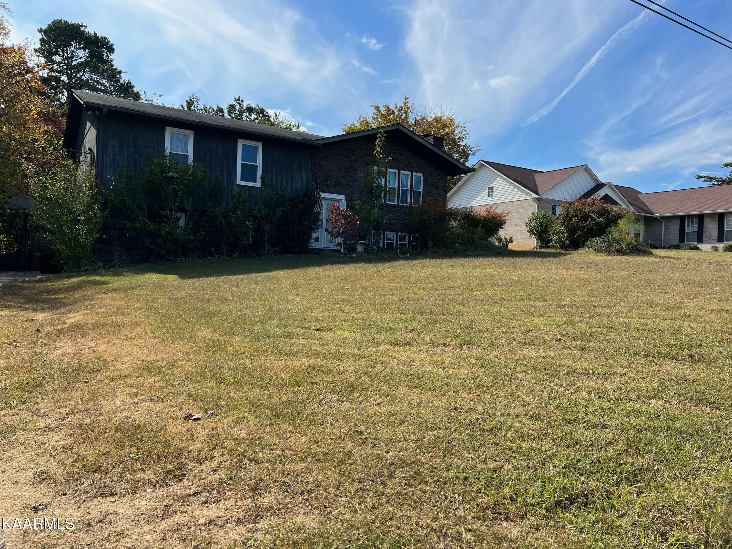 200 Brooksview Road Lenoir City, TN 37772 - Photo 25 of 25 Side View