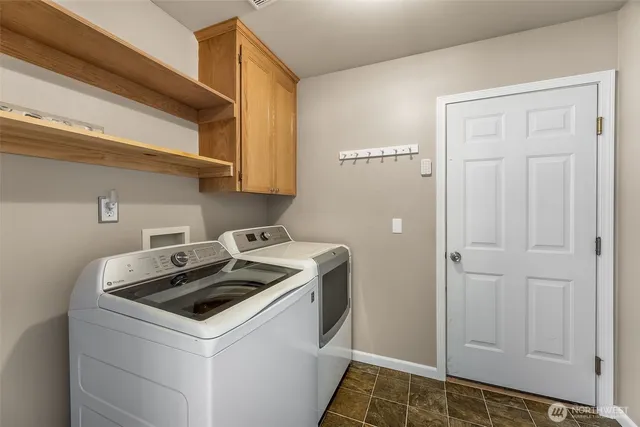 $649,900 | 9504 347th Street South, Roy, WA 98580