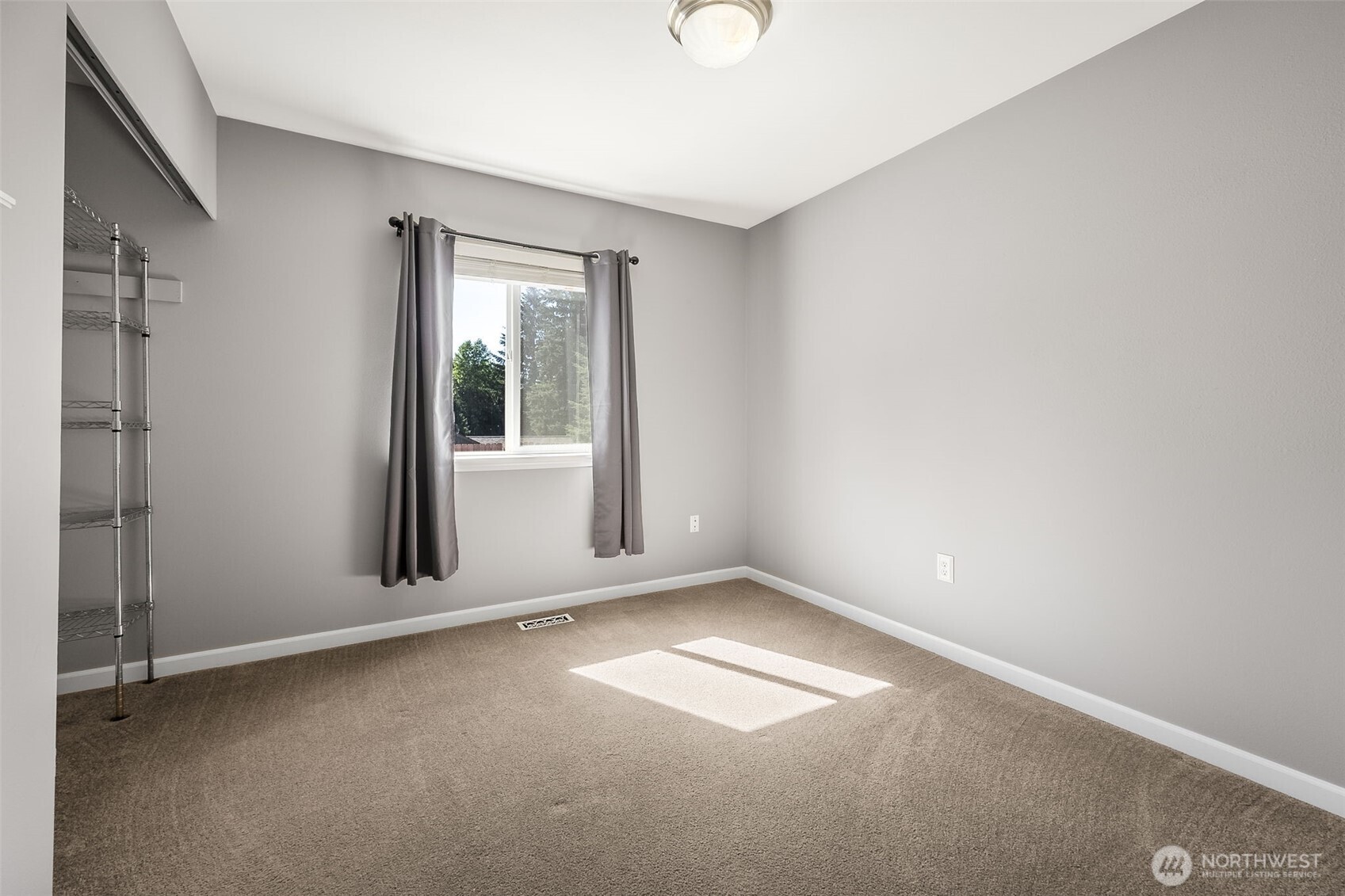 9504 347th Street South Roy, WA 98580 - Photo 21 of 30