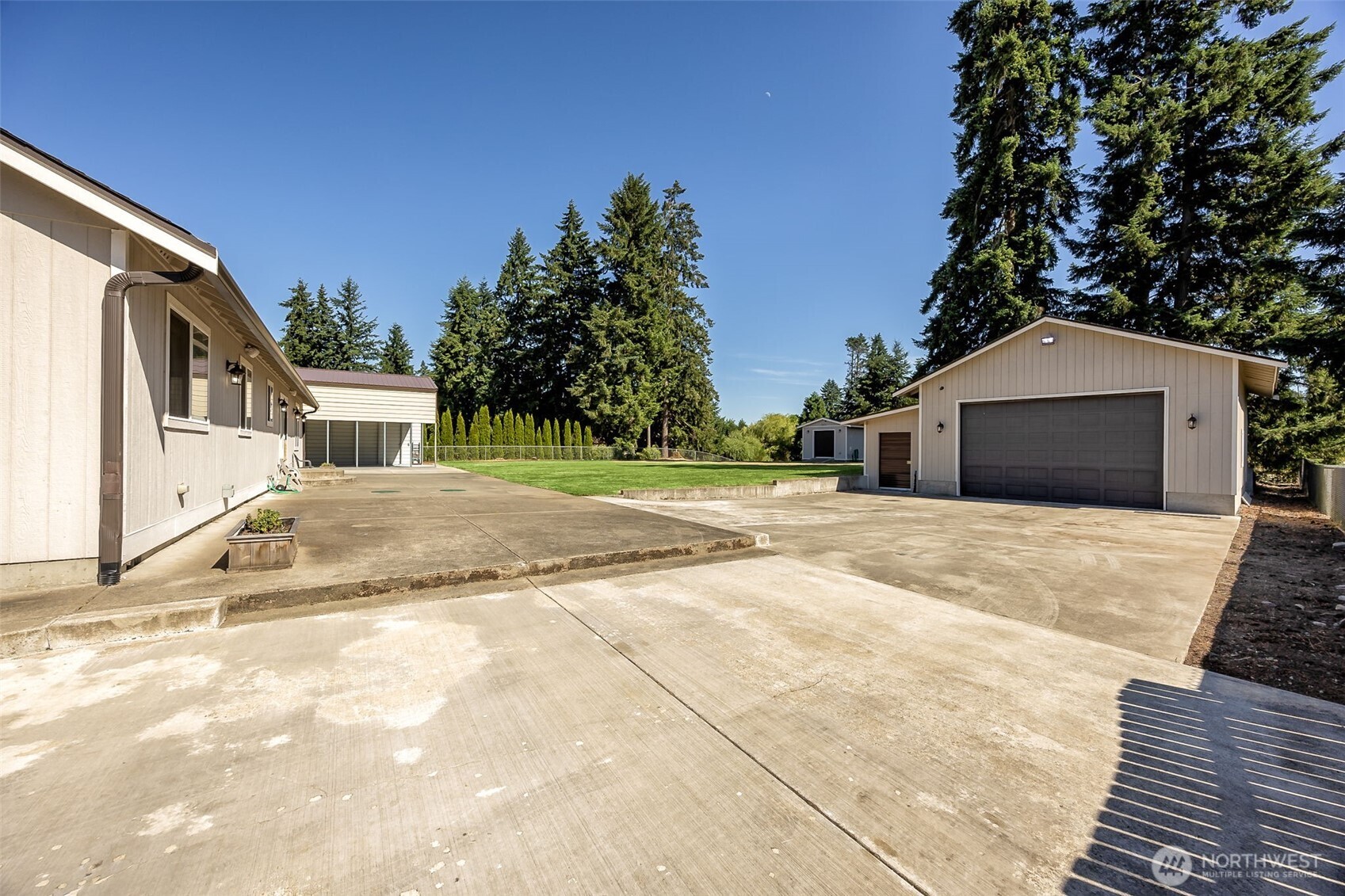 9504 347th Street South Roy, WA 98580 - Photo 24 of 30