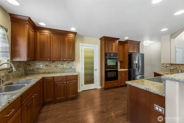 $649,900 | 9504 347th Street South, Roy, WA 98580