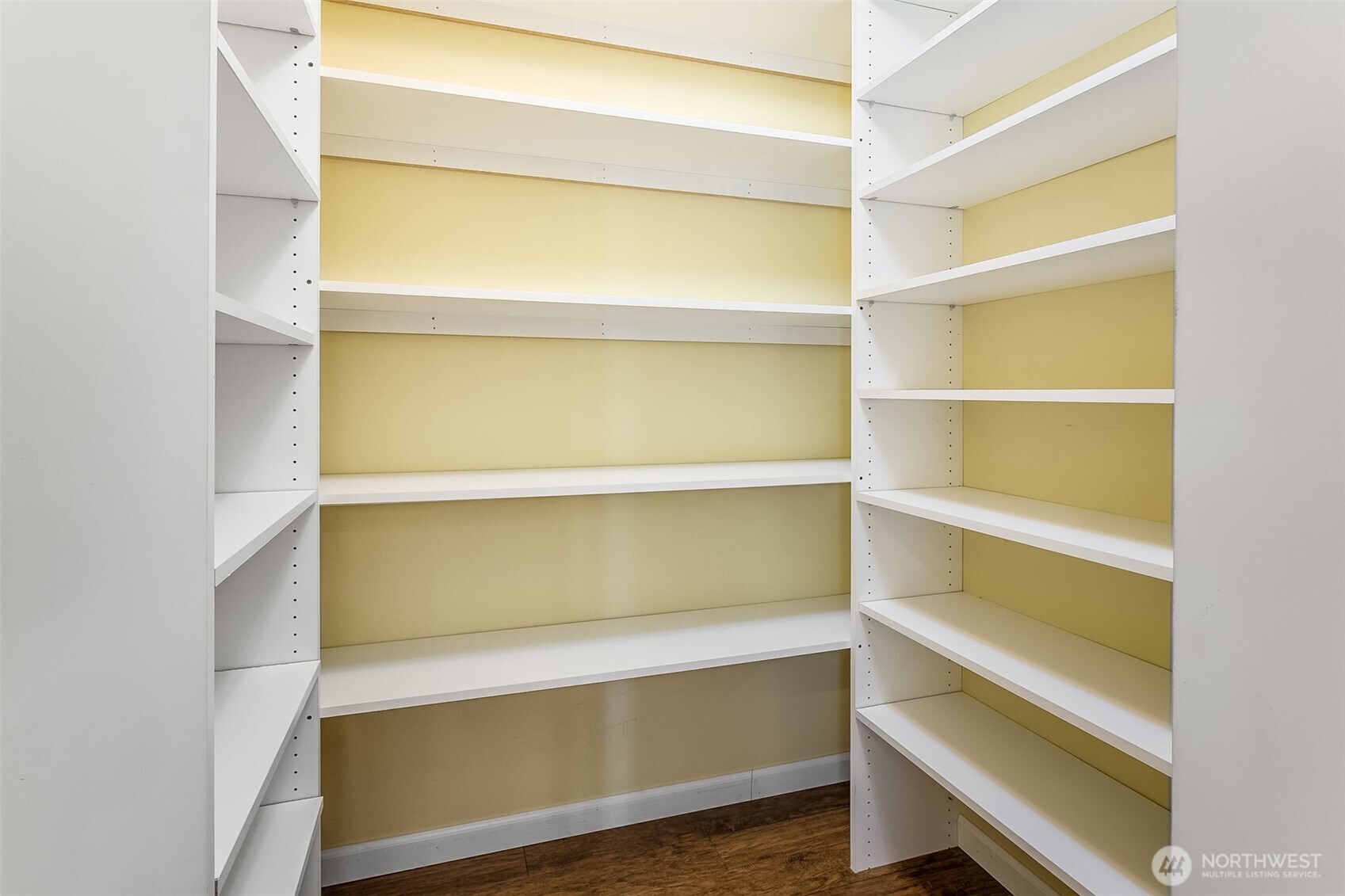 9504 347th Street South Roy, WA 98580 - Photo 10 of 30