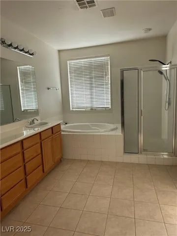 $2,100 | 6521 Diamond Point Court, North Las Vegas, NV 89084